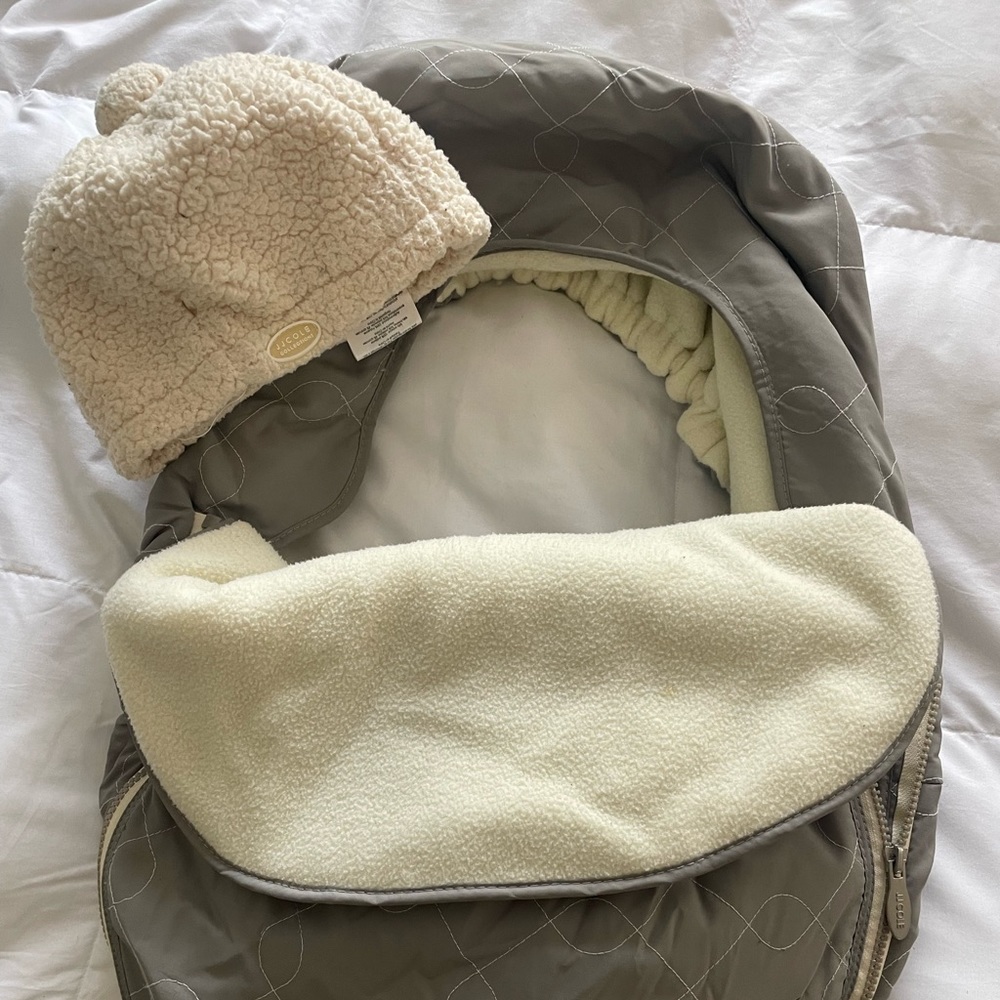 JJ Cole Bundle Me carseat cover and hat.